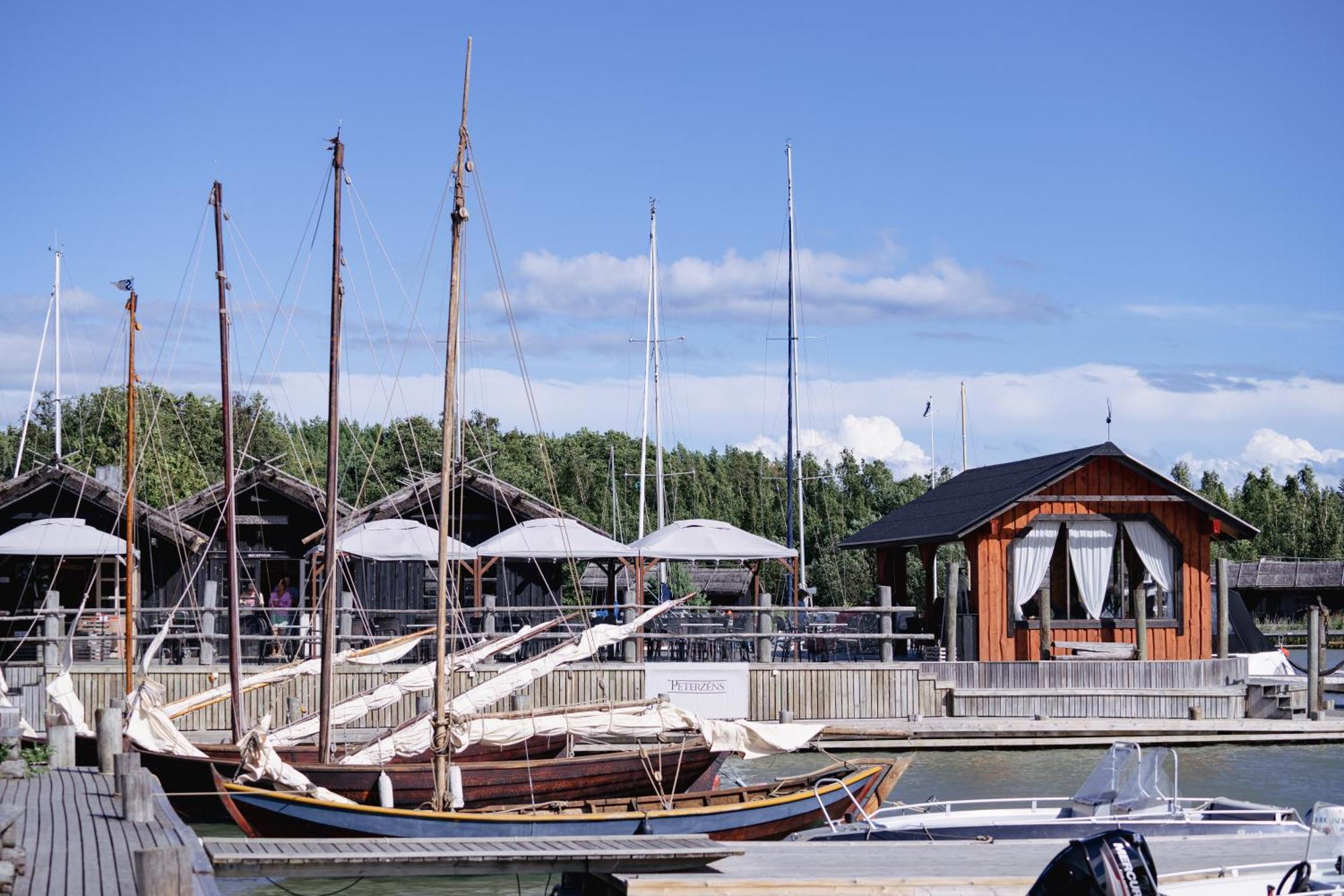 Peterzens Boathouse Villa Laupunen Dış mekan fotoğraf