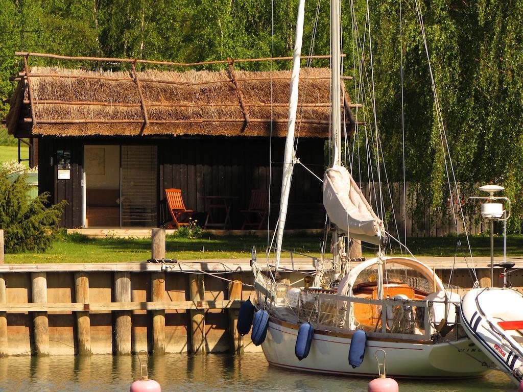 Peterzens Boathouse Villa Laupunen Dış mekan fotoğraf