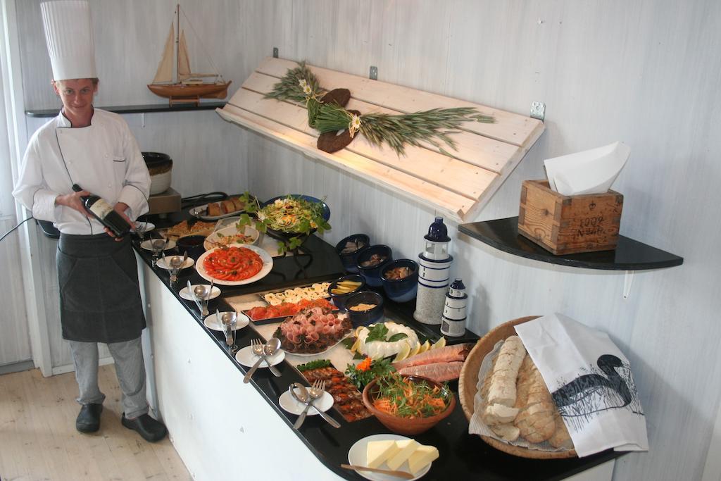 Peterzens Boathouse Villa Laupunen Dış mekan fotoğraf