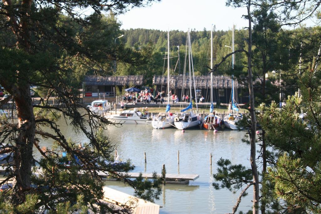 Peterzens Boathouse Villa Laupunen Dış mekan fotoğraf